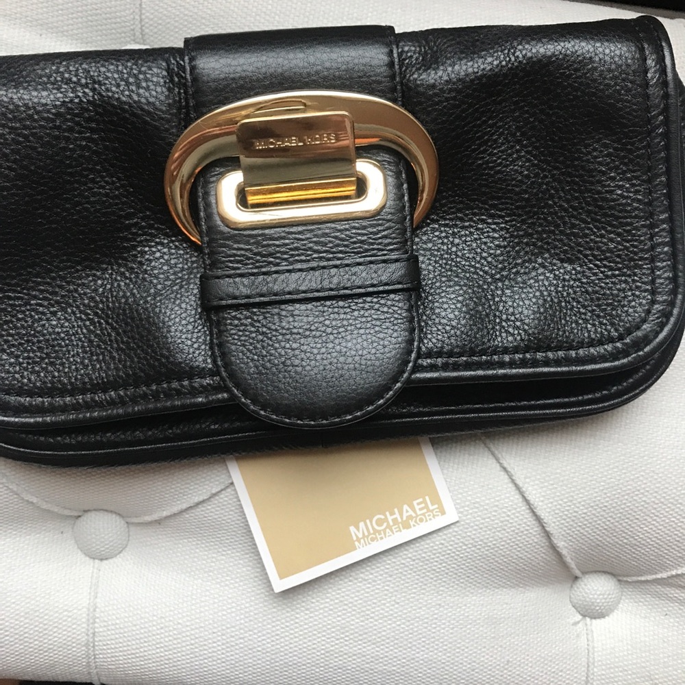 Michael Kors Black Leather Clutch Gold Buckle - Picture 6 of 6